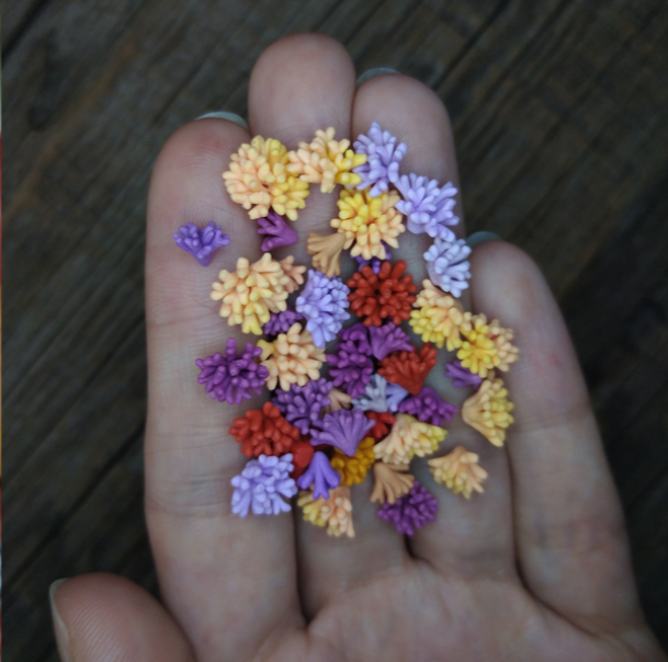 Set of various miniature corals, tiny corals for diorama, resin art, display or dollhouse aquarium